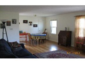 502 West Green Road Bloomington, IN 47403 - Photo 3 of 16 Gallery Image 3