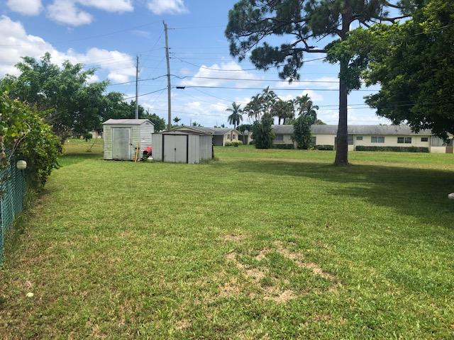 5544 South Rue Road West Palm Beach, FL 33415 - Photo 4 of 14 a garden view