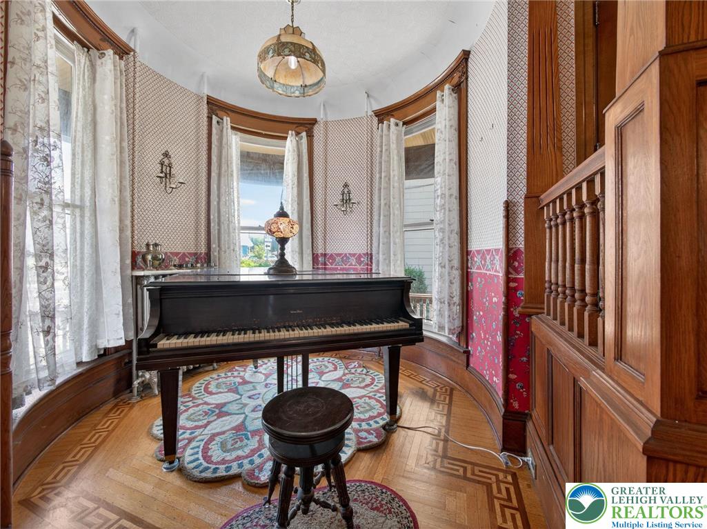 231 Main Street Slatington, PA 18080 - Photo 6 of 44