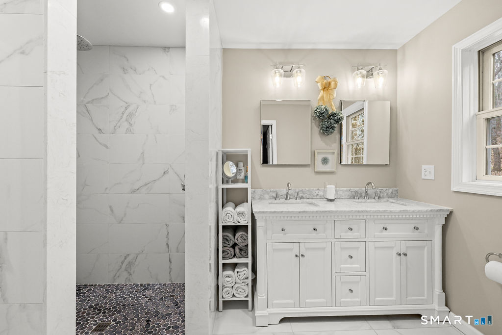 11 Szegda Road Columbia, CT 06237 - Photo 19 of 40