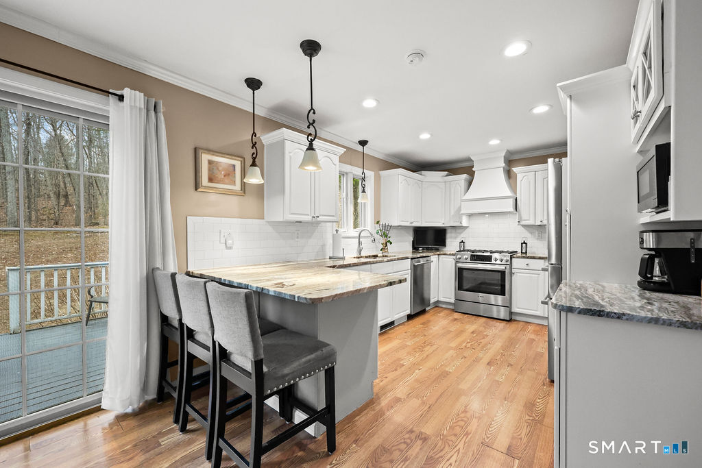 11 Szegda Road Columbia, CT 06237 - Photo 3 of 40