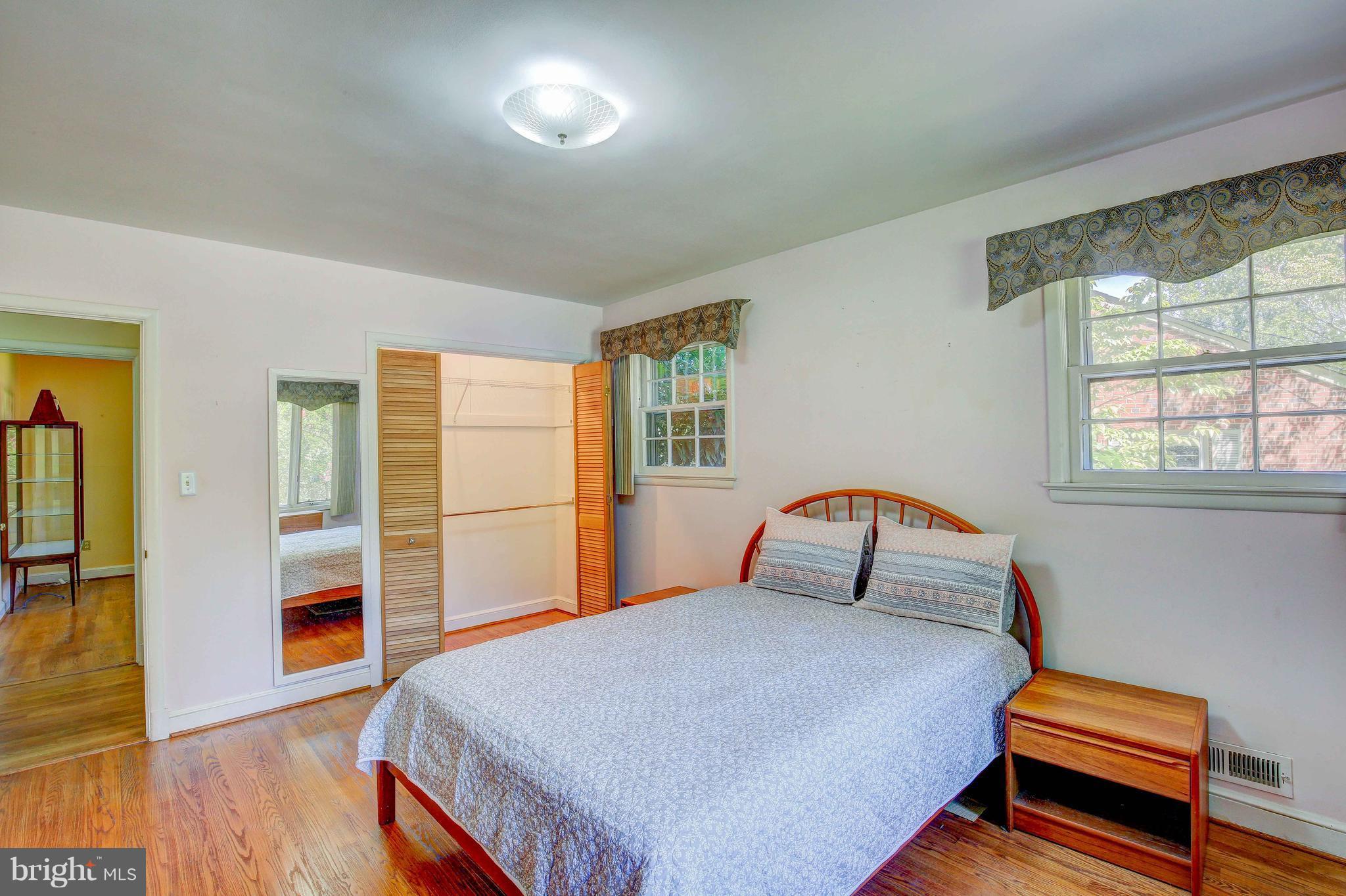 9412 Crosby Road Silver Spring, MD 20910 - Photo 14 of 30 Bedroom (Master)