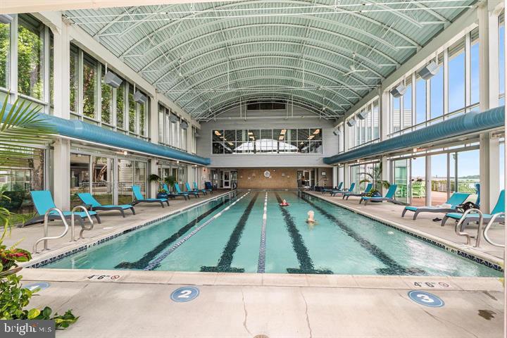 901 North Penn Street, Unit R308 Philadelphia, PA 19123 - Photo 11 of 43 Indoor Pool