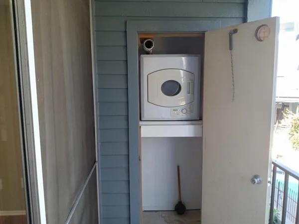 $1,265 | 12500 Melville Drive, Unit 228C, Montgomery, TX 77356