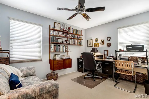 $620,000 | 12 Winslow Lane, Des Peres, MO 63131