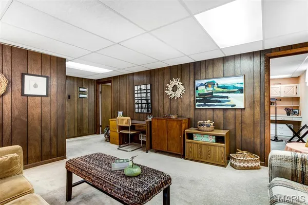 $620,000 | 12 Winslow Lane, Des Peres, MO 63131