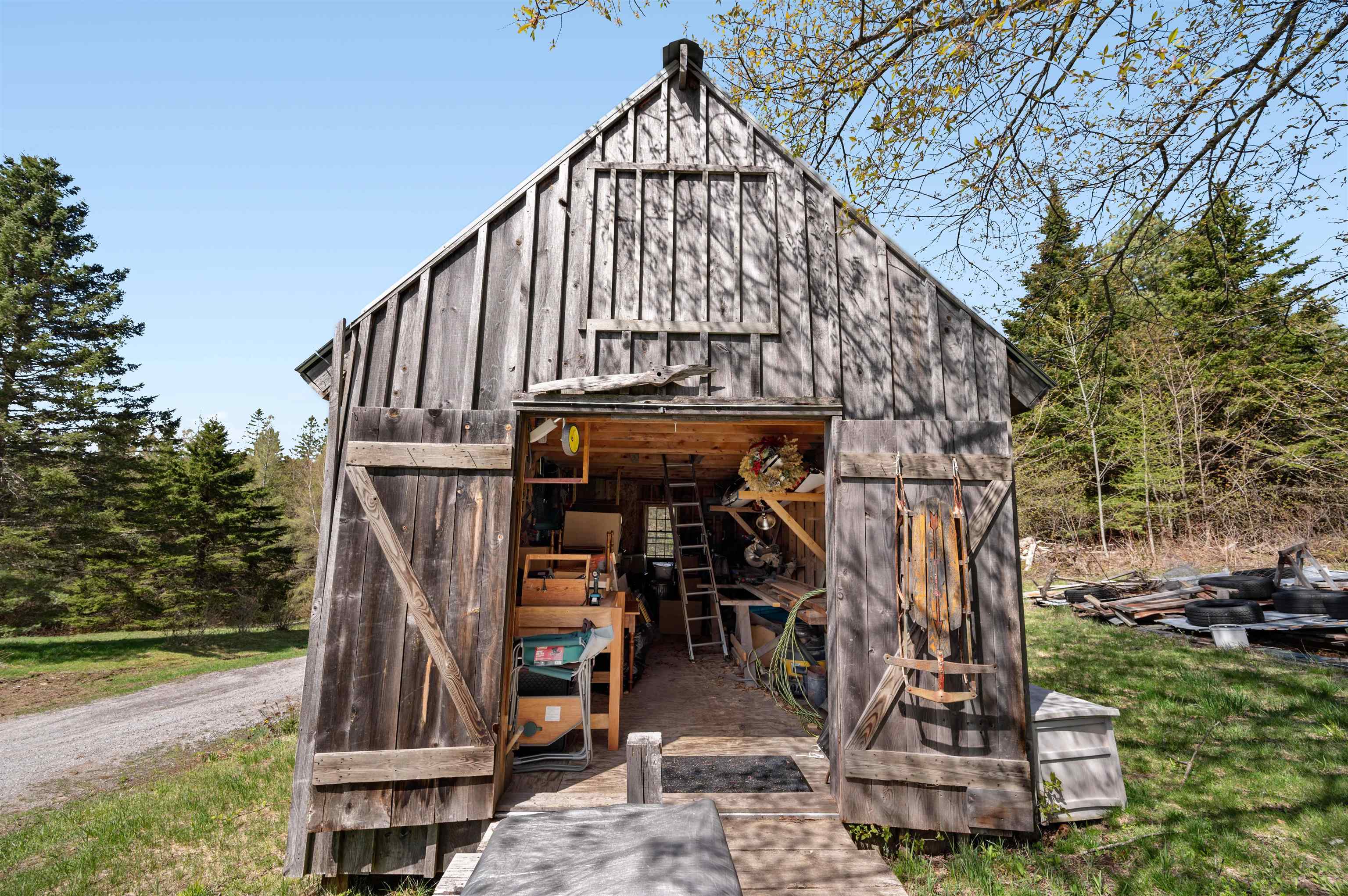 400 Maxfield Road Plainfield, VT 05641 - Photo 14 of 33