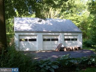 1311 Biwood Road Ambler, PA 19002 - Photo 3 of 6 Gallery Image 3