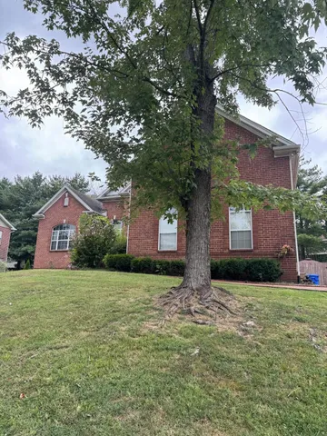 $699,900 | 830 Loretta Drive, Goodlettsville, TN 37072