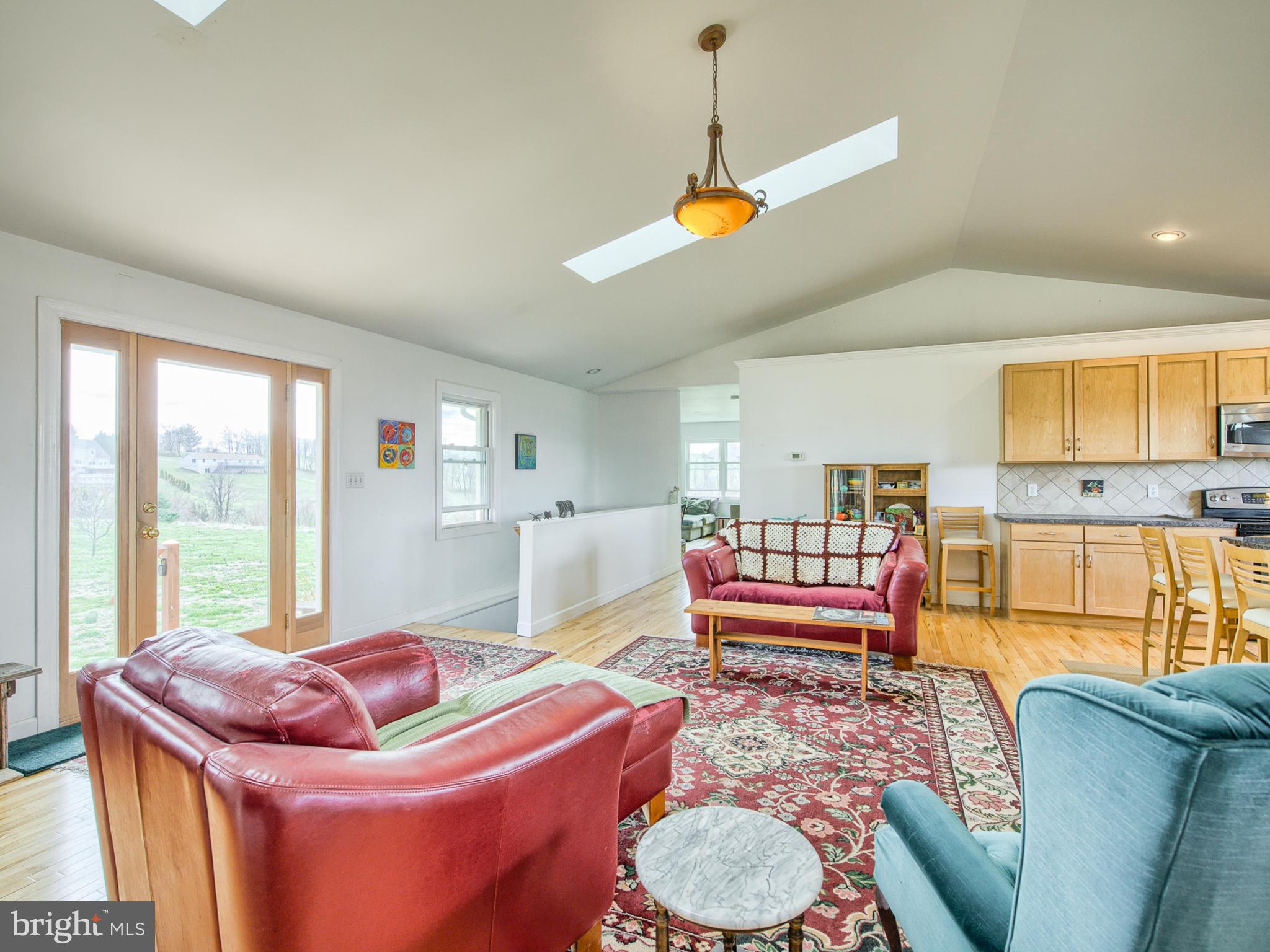 7702 McKaig Road Frederick, MD 21701 - Photo 9 of 30 Interior (General)