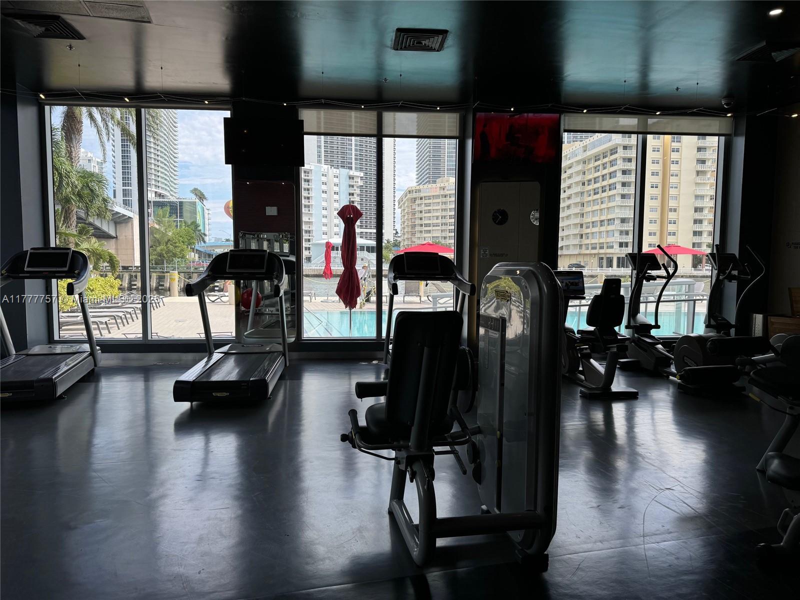 2602 East Hallandale Beach Boulevard, Unit R507 Hallandale Beach, FL 33009 - Photo 27 of 30
