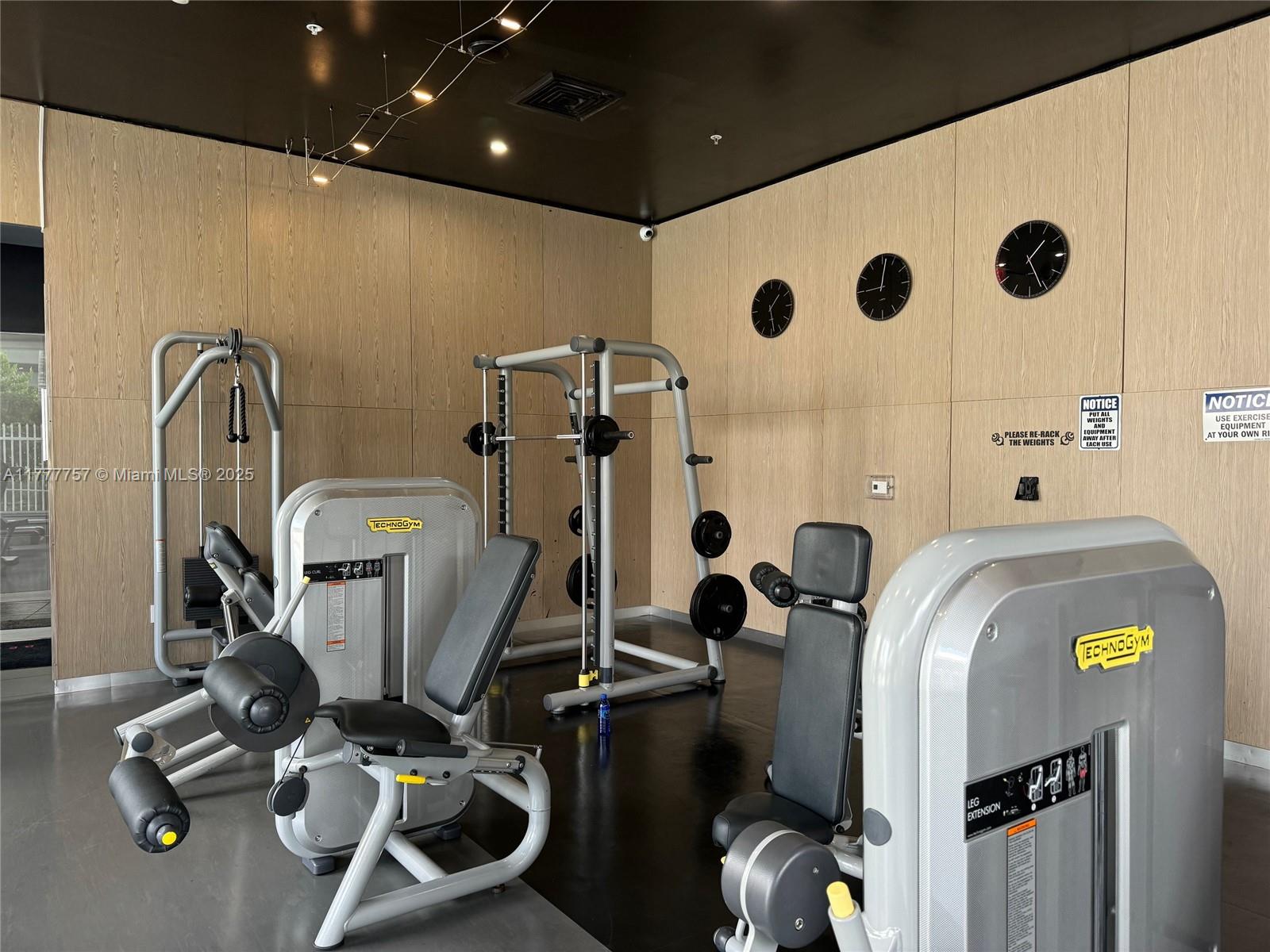 2602 East Hallandale Beach Boulevard, Unit R507 Hallandale Beach, FL 33009 - Photo 28 of 30