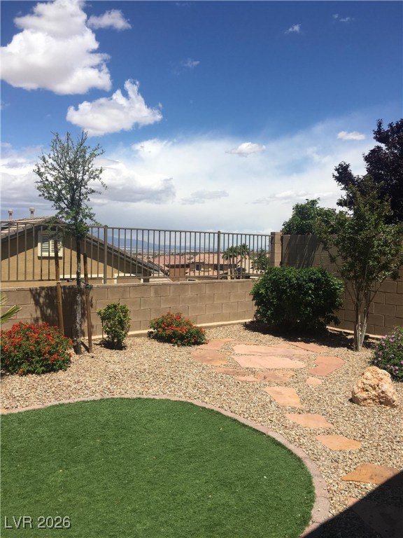 2733 Invermark Street Henderson, NV 89044 - Photo 12 of 13