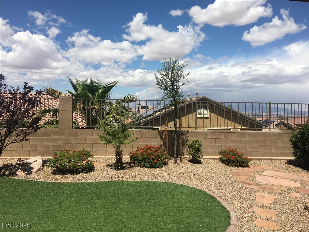 2733 Invermark Street Henderson, NV 89044 - Photo 13 of 13