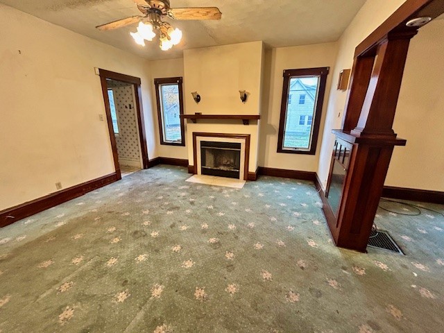 802 West Waggoner Street Decatur, IL 62526 - Photo 5 of 34