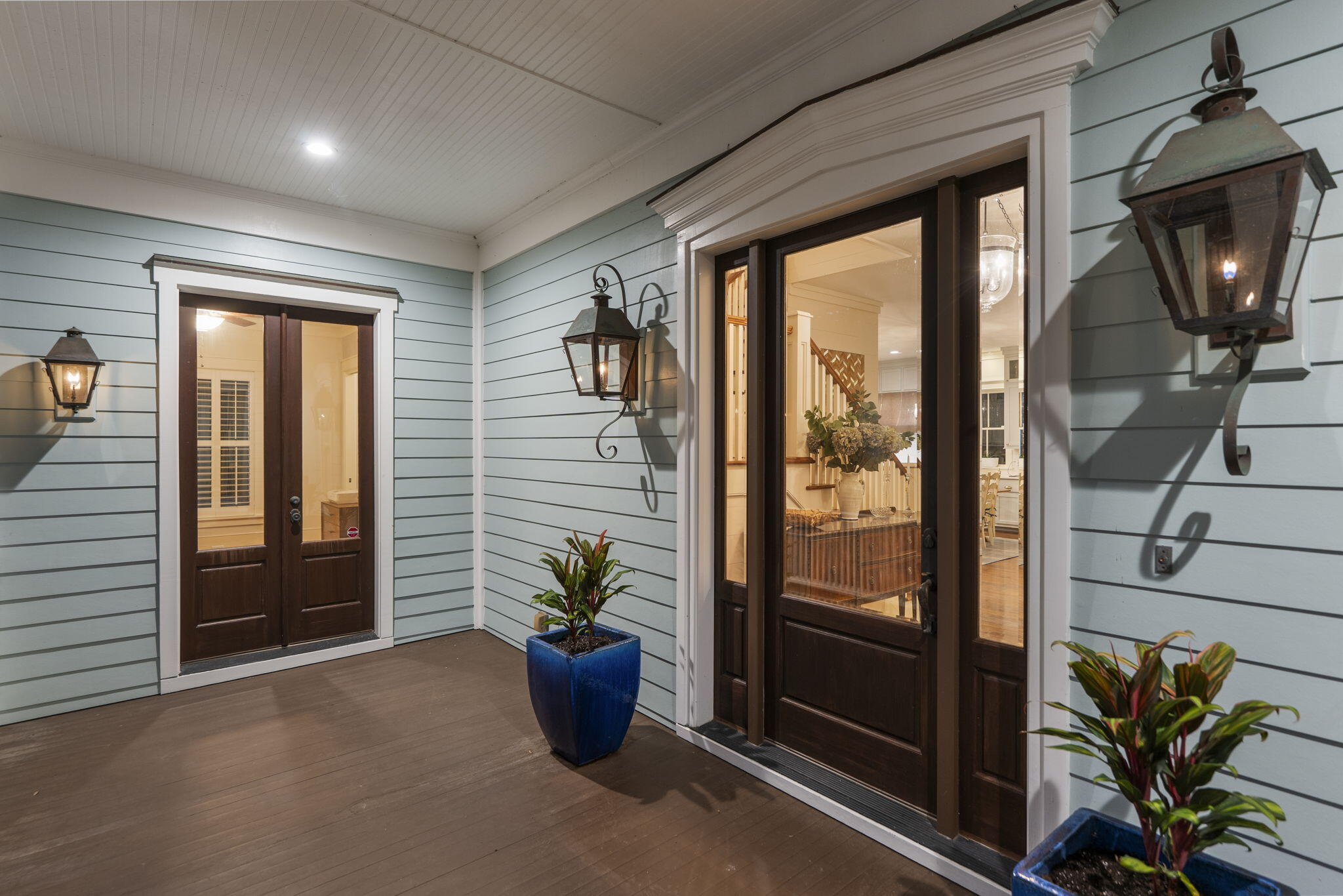 346 Bayview Drive Mount Pleasant, SC 29464 - Photo 11 of 78 Gas Lanterns