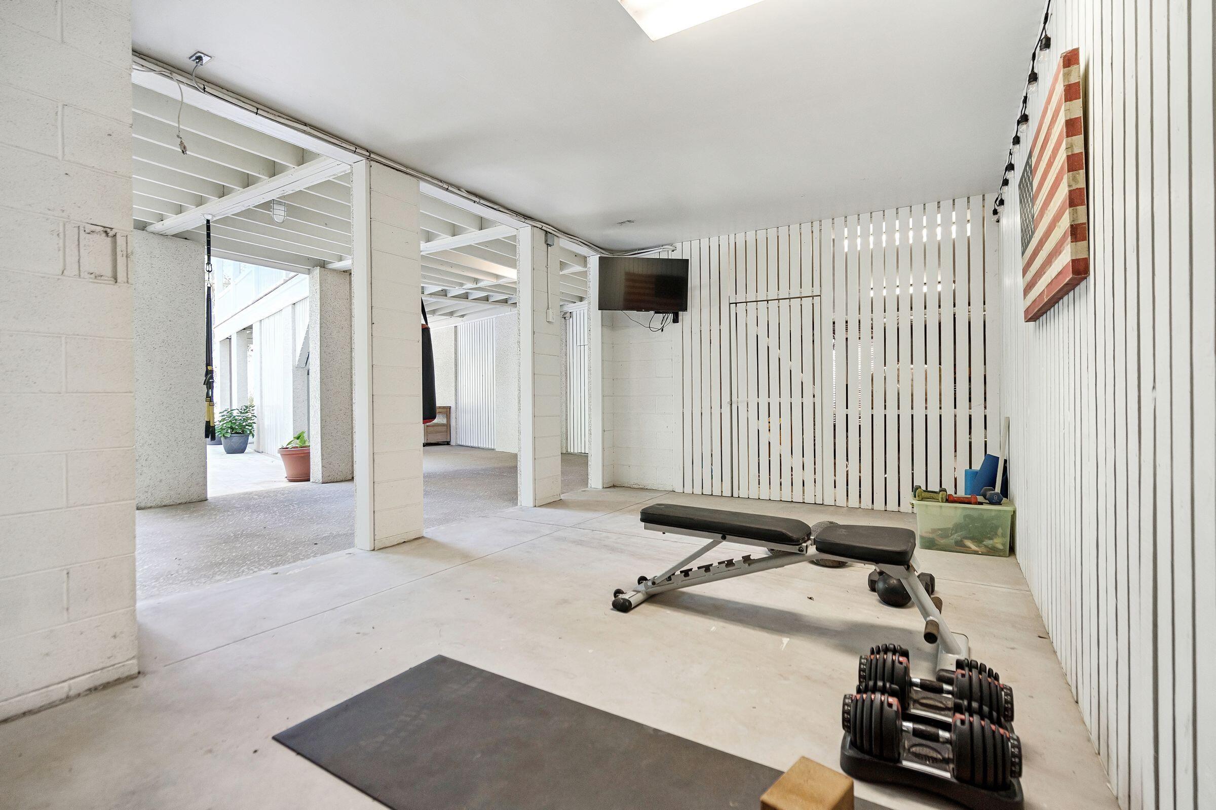 346 Bayview Drive Mount Pleasant, SC 29464 - Photo 54 of 78 Space for Gym/Leisure