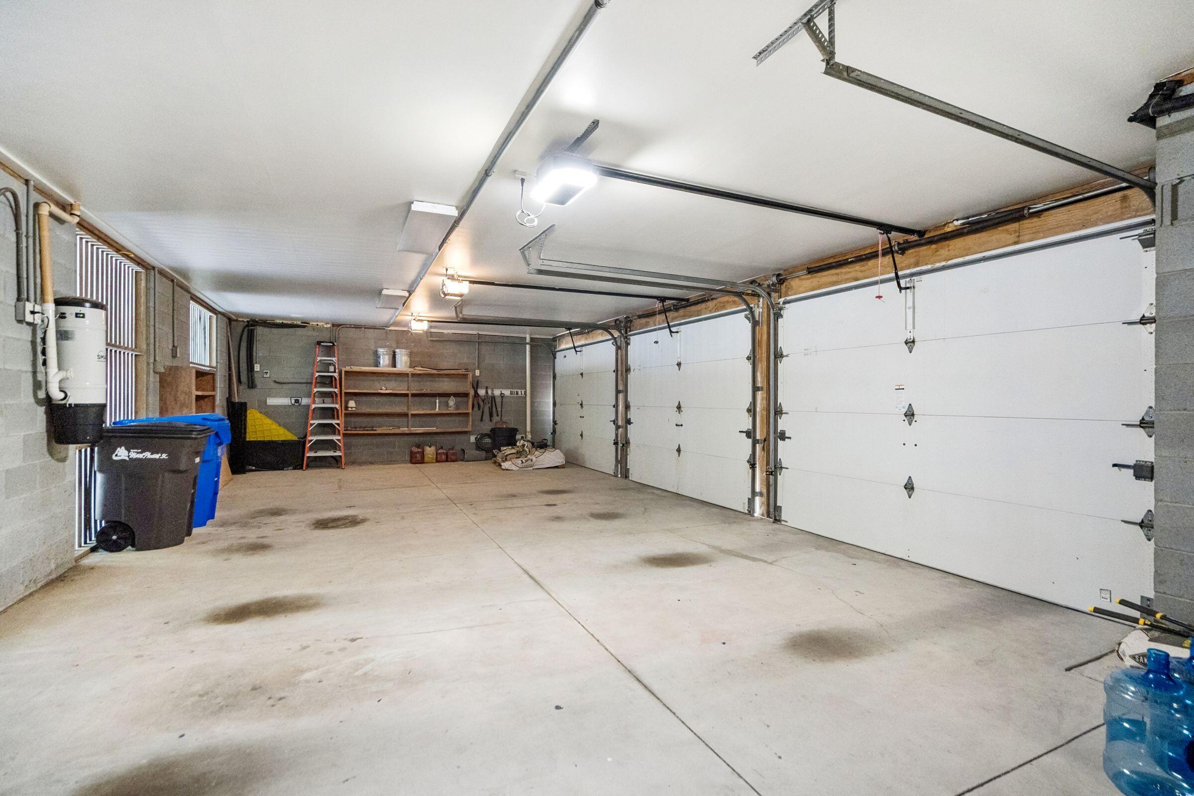 346 Bayview Drive Mount Pleasant, SC 29464 - Photo 57 of 78 3 Car Garage