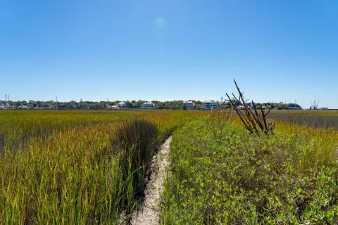 $3,675,000 | 346 Bayview Drive, Mount Pleasant, SC 29464