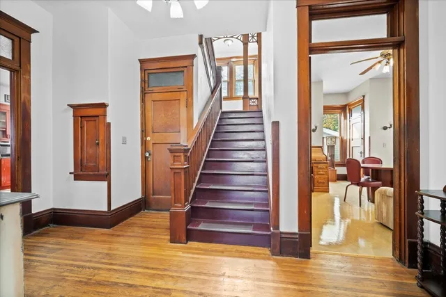 a view of entryway with a front door