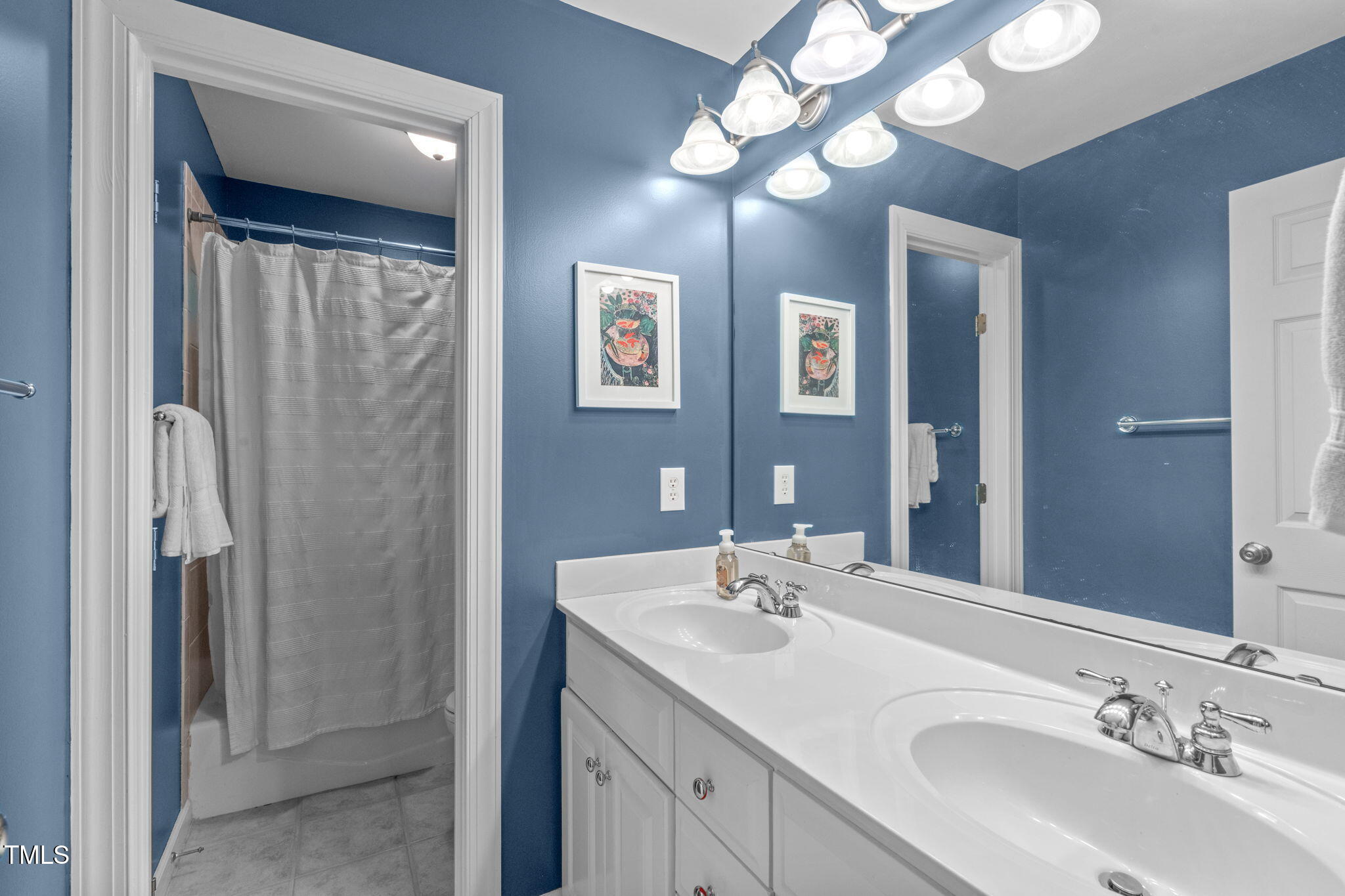 7929 Pine Timber Drive Raleigh, NC 27613 - Photo 35 of 53 Bath