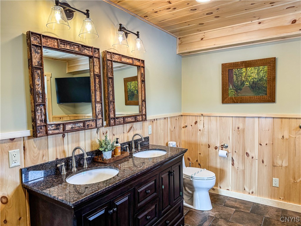 63 Rocky Point Circle Inlet, NY 13360 - Photo 18 of 38 Primary Bathroom - Completed Model Shown