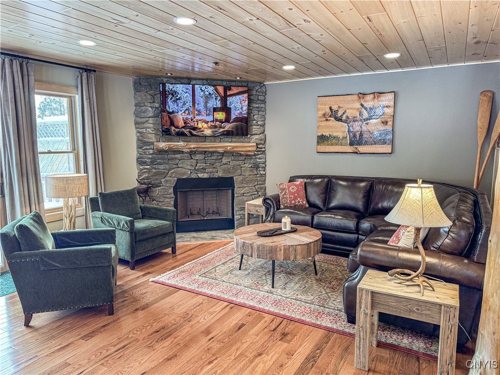 63 Rocky Point Circle Inlet, NY 13360 - Photo 4 of 38 Great Room - Completed Model Shown