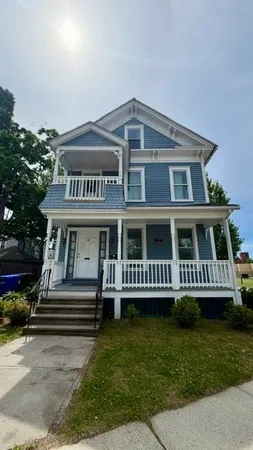 $389,900 | 111-113 Bay, Springfield, MA 01109