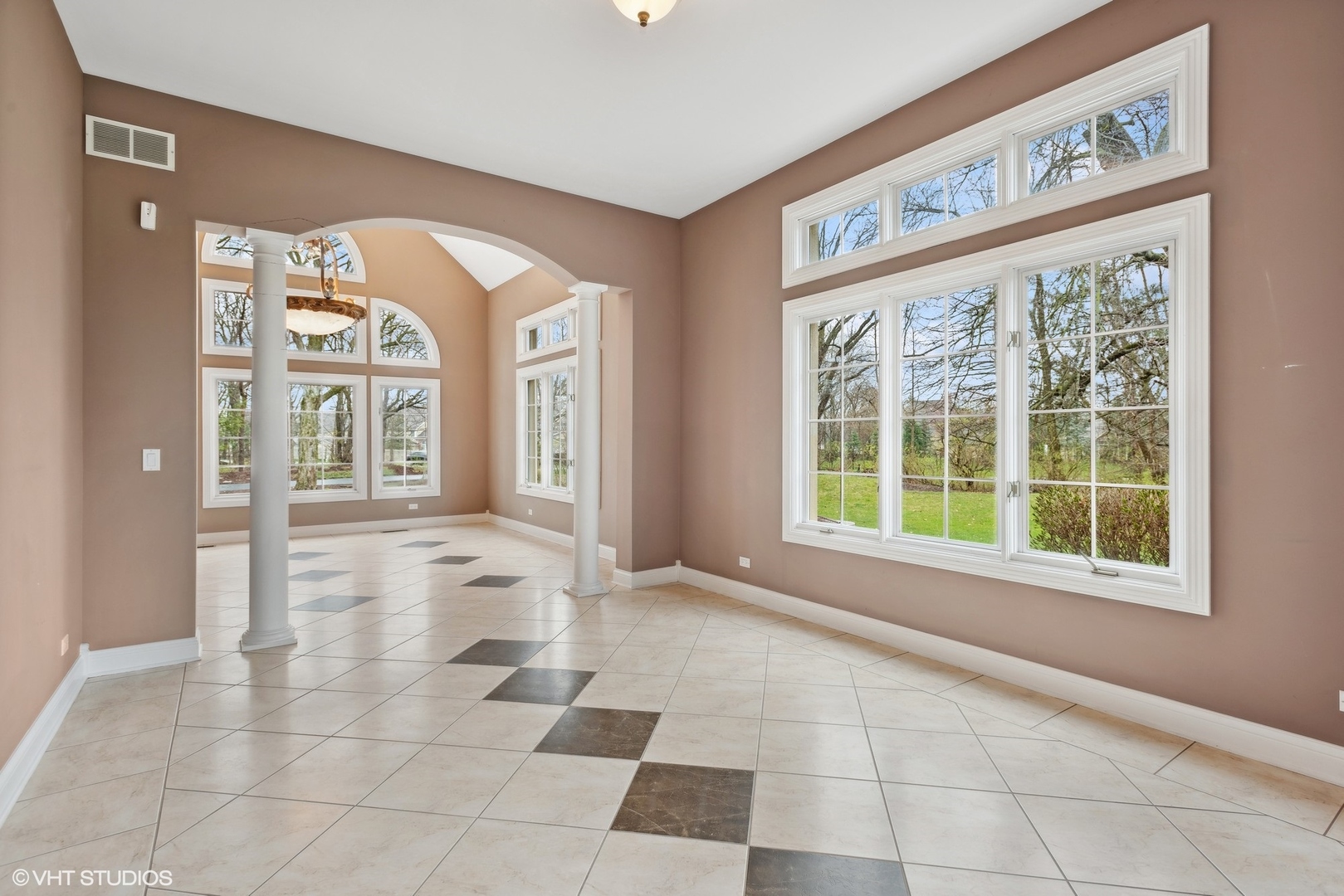 5N156 Dunham Road St. Charles, IL 60174 - Photo 27 of 65 a view of an entryway with a window