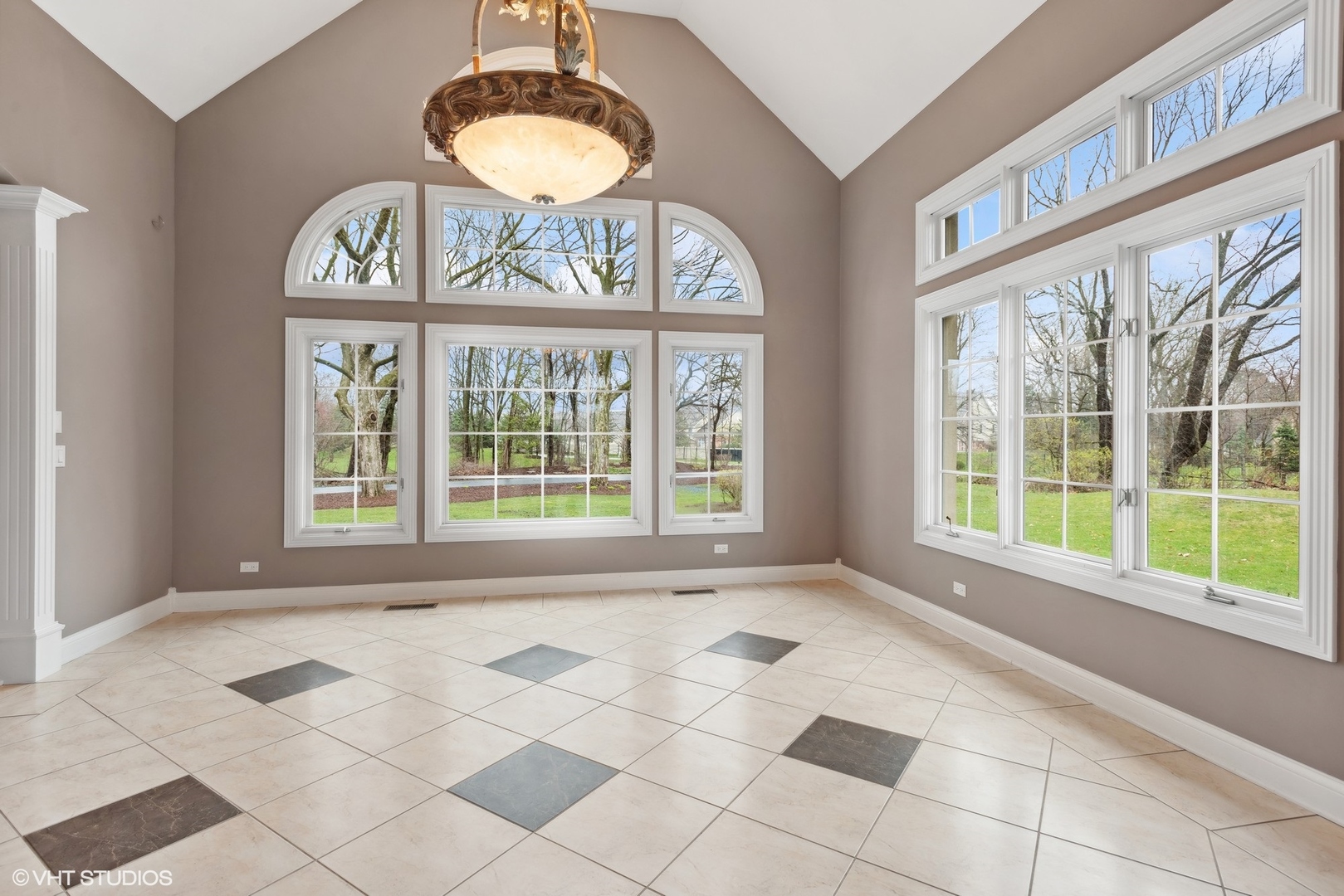 5N156 Dunham Road St. Charles, IL 60174 - Photo 29 of 65 a view of an entryway with a window
