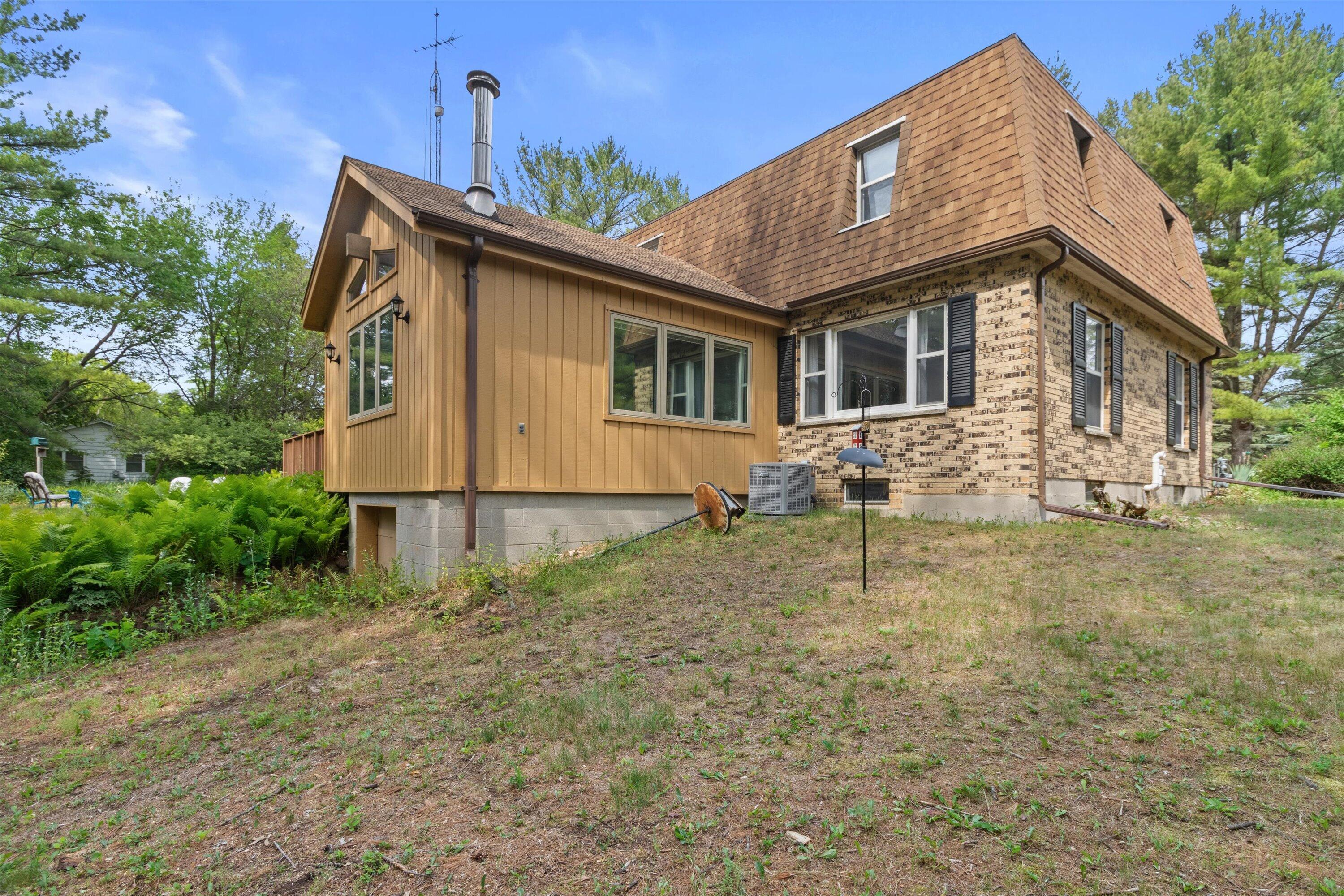 5581 Maple Road West Bend, WI 53095 - Photo 41 of 46 45-IMG_8806