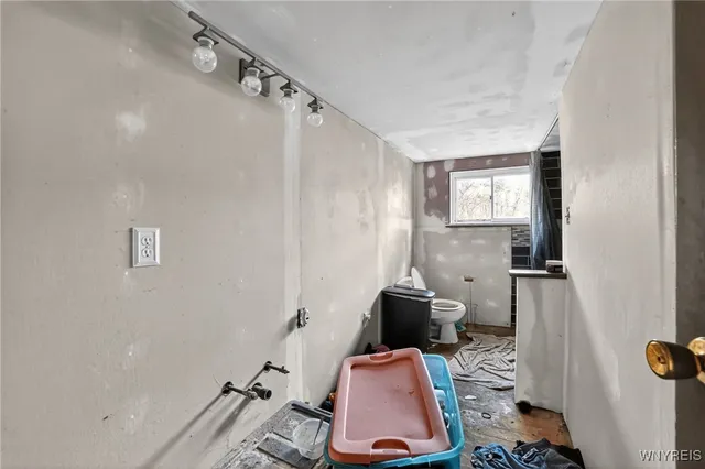 $89,900 | 7 Pruyn Street, Bainbridge, NY 13733