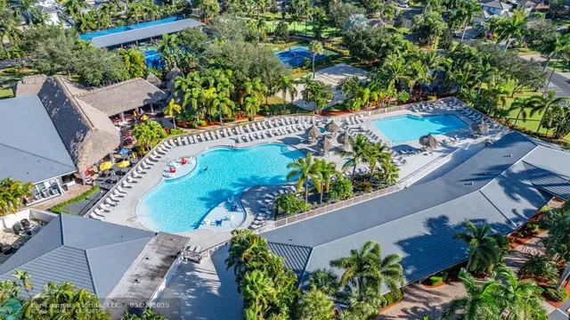 $550,000 | 58 South Carol Parkway, Unit 58, Margate, FL 33068