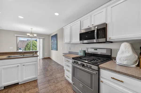 $449,900 | 799 Edenberry Lane, Oregon, WI 53575