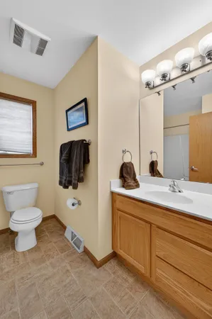 $449,900 | 799 Edenberry Lane, Oregon, WI 53575