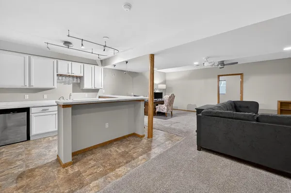$449,900 | 799 Edenberry Lane, Oregon, WI 53575