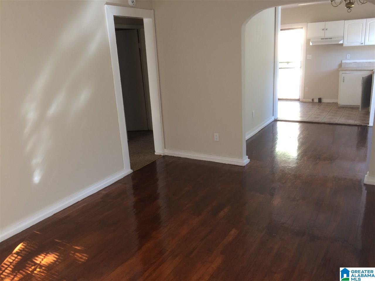 1204 Pineview Road Birmingham, AL 35228 - Photo 3 of 10