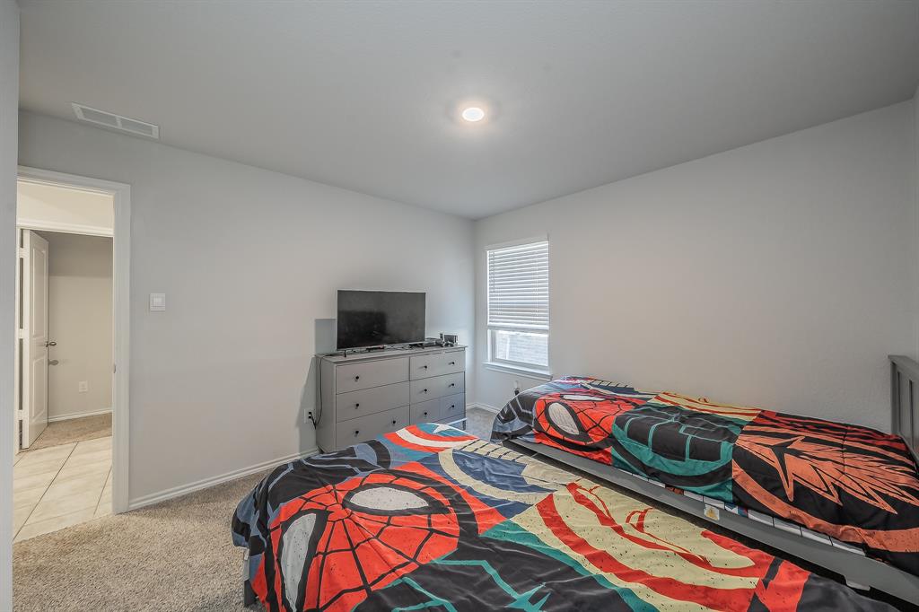 508 Bronze Circle West Springtown, TX 76082 - Photo 27 of 37