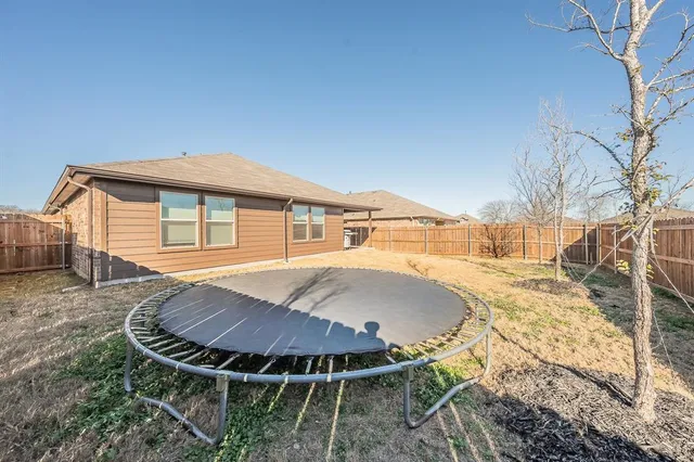 $307,000 | 508 Bronze Circle West, Springtown, TX 76082