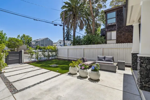 $5,688,000 | 546 Oxford Avenue, Palo Alto, CA 94306