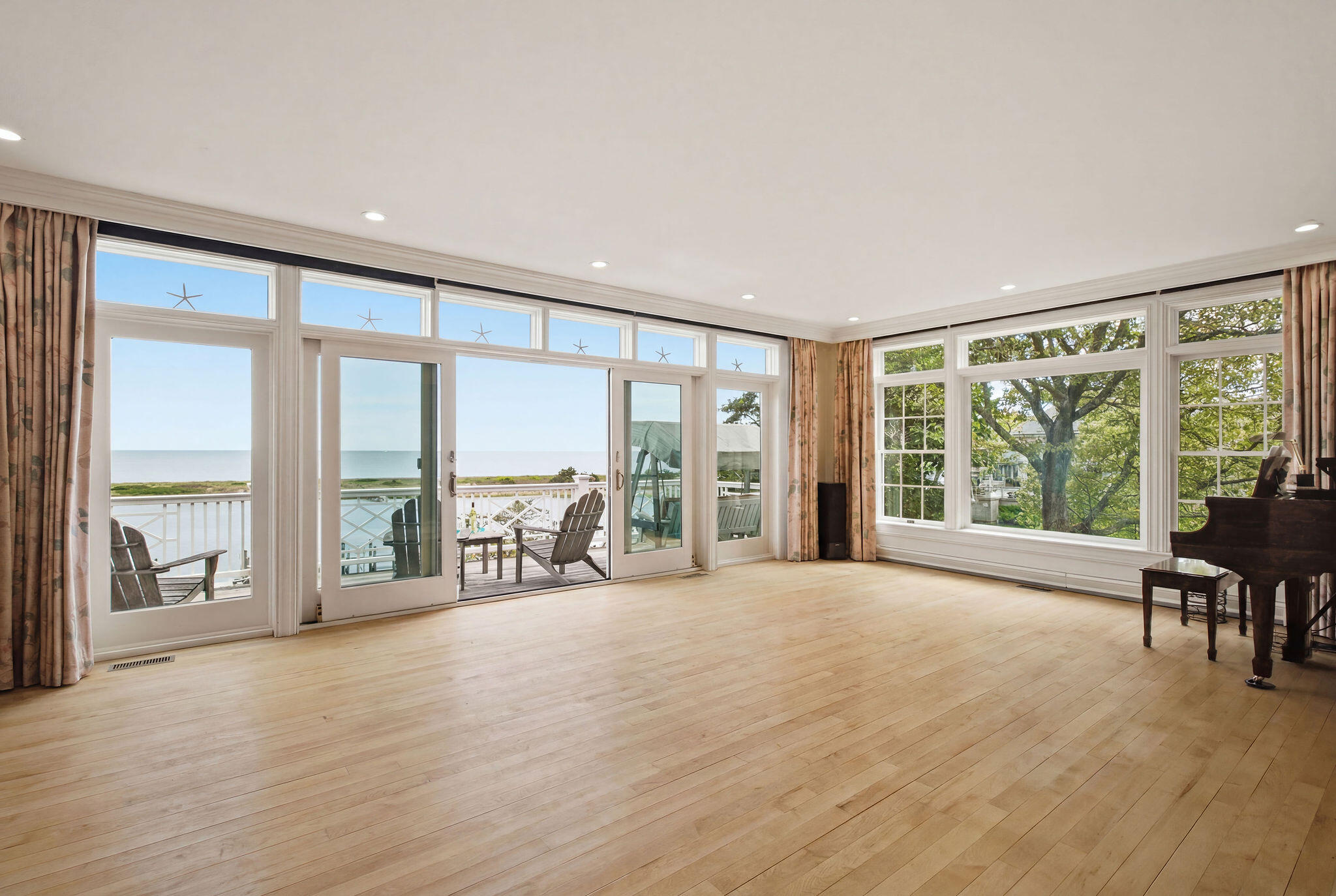 63 Main Street Osterville, MA 02655 - Photo 16 of 48 Great Room