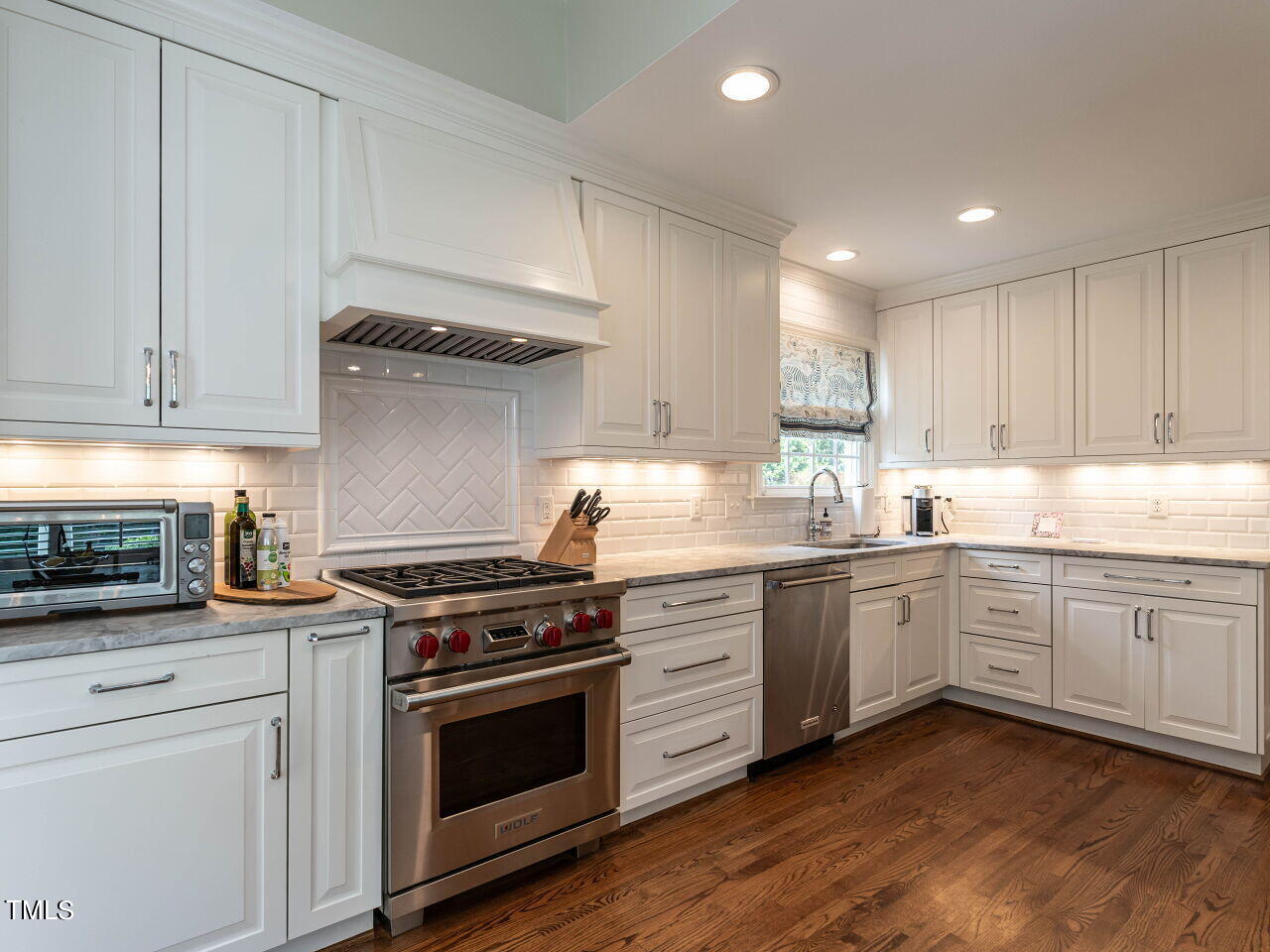 2621 Grant Avenue Raleigh, NC 27608 - Photo 15 of 33 015-1280x960-kitchen