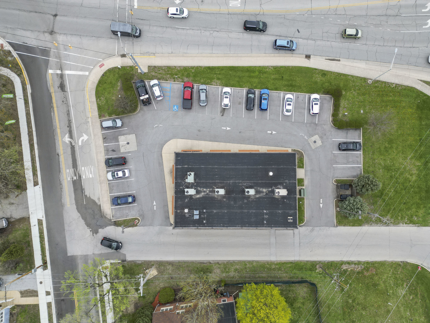 2427 Ridge Road Highland, IN 46322 - Photo 4 of 32 a bathroom with a sink and mirror