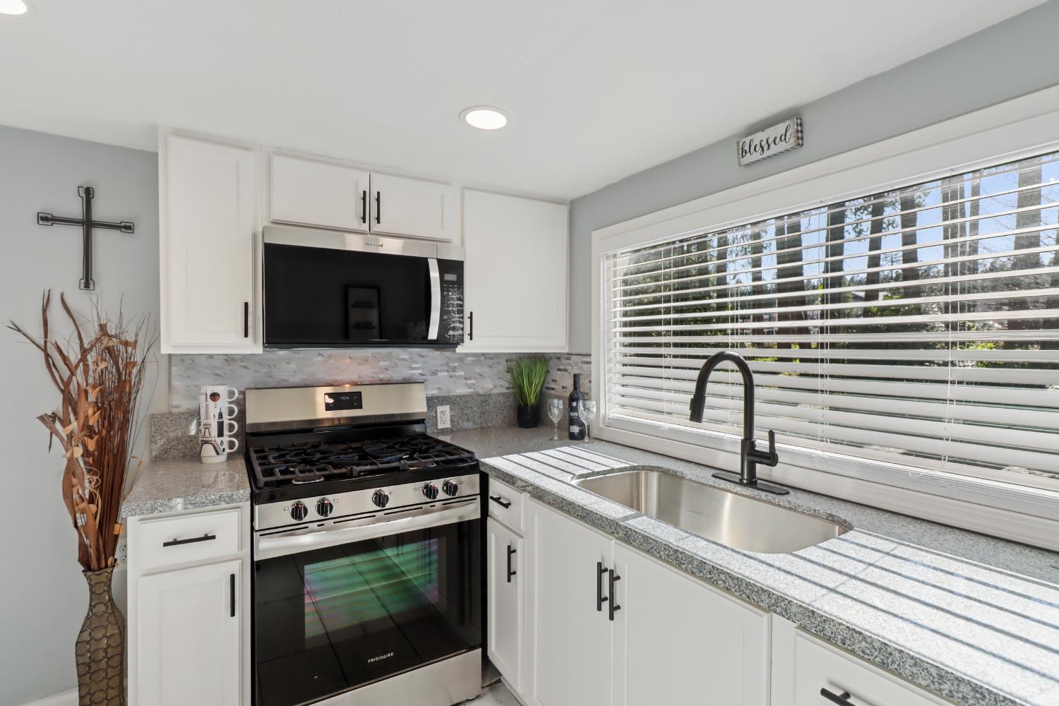 12 Rim Street Pollock Pines, CA 95726 - Photo 22 of 32