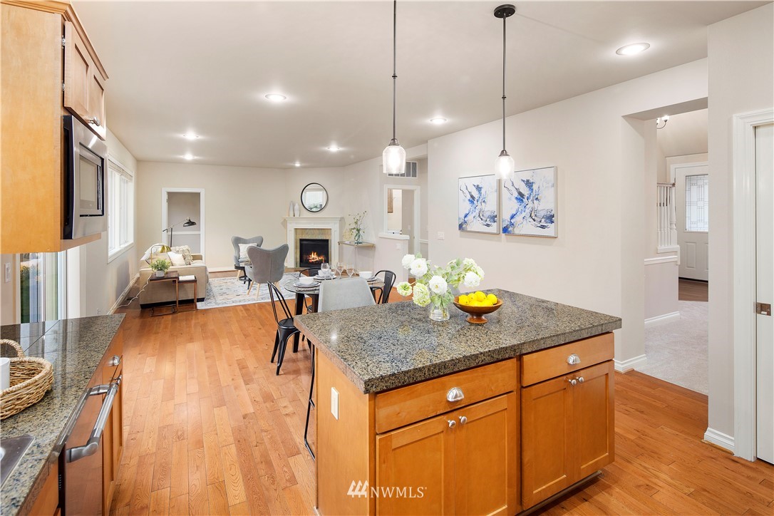 4720 Northeast 1st Place Renton, WA 98059 - Photo 11 of 40