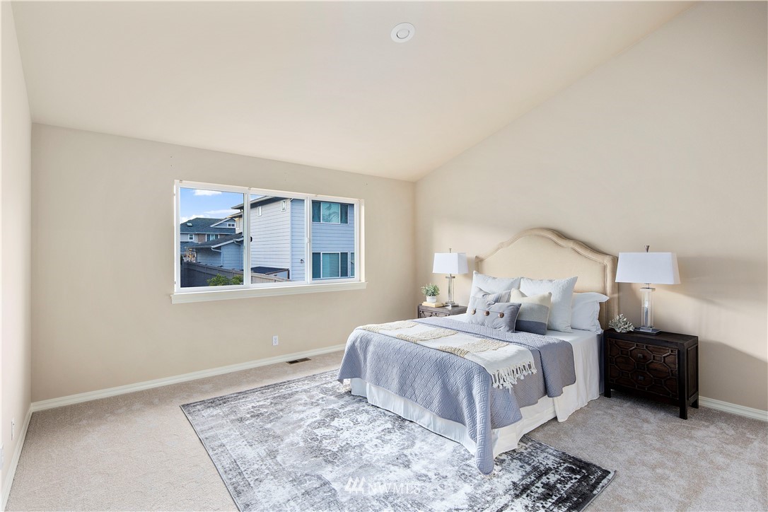 4720 Northeast 1st Place Renton, WA 98059 - Photo 19 of 40