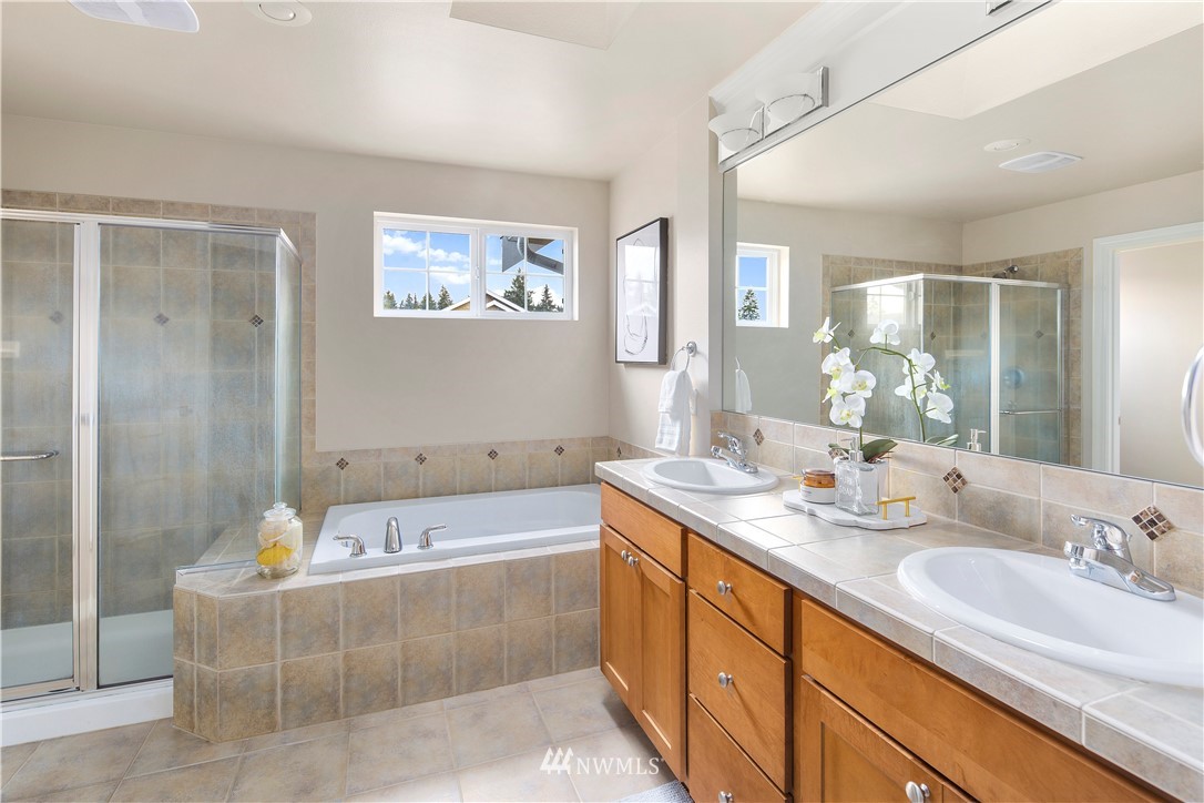 4720 Northeast 1st Place Renton, WA 98059 - Photo 21 of 40