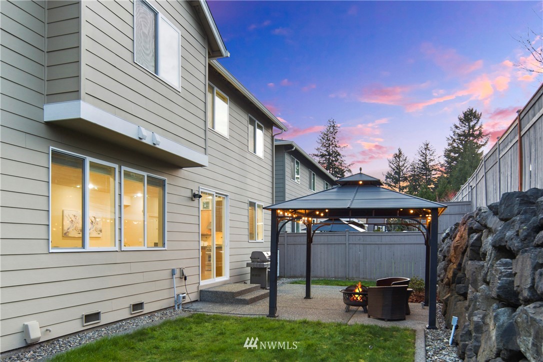 4720 Northeast 1st Place Renton, WA 98059 - Photo 33 of 40