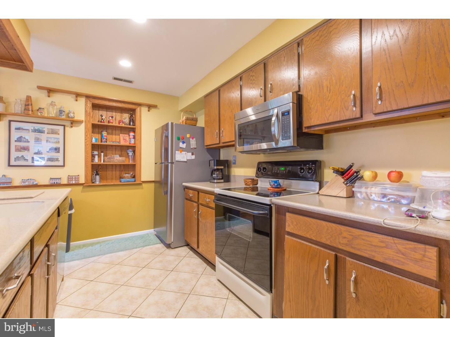 2 Sandy Ridge Drive Doylestown, PA 18901 - Photo 15 of 25 Kitchen