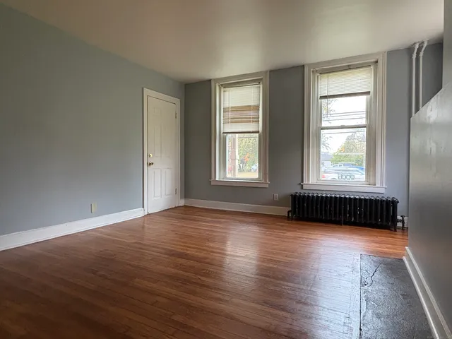 $1,382 | 449 Newfield Street, Unit 4, Middletown, CT 06457